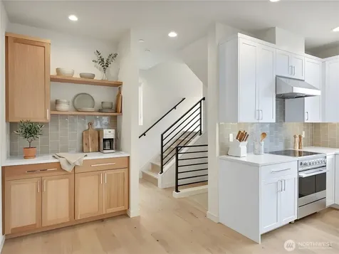 1412 N 47th Street Seattle WA 98103