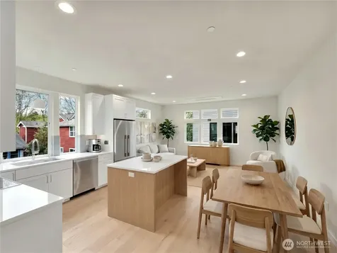 1412 N 47th Street Seattle WA 98103