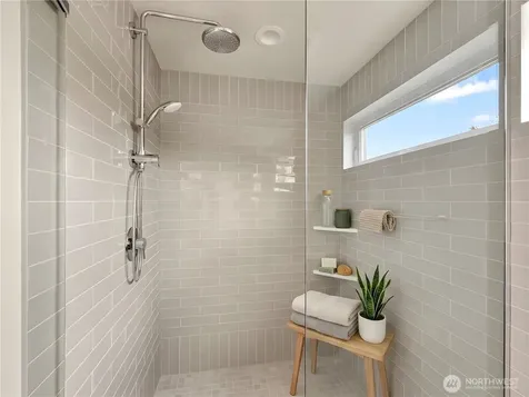 1412 N 47th Street Seattle WA 98103