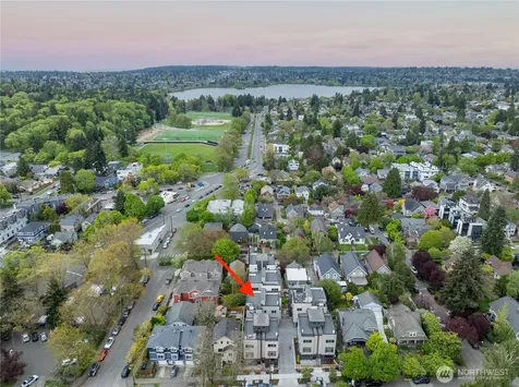 1412 N 47th Street Seattle WA 98103