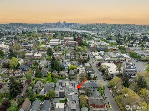 1412 N 47th Street Seattle WA 98103