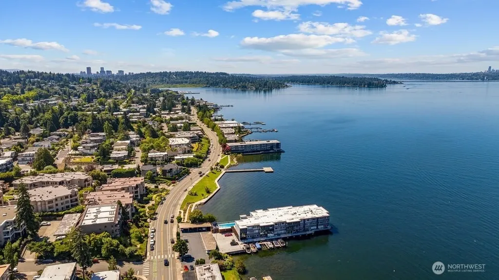 515 Lake Street S Kirkland WA 98033