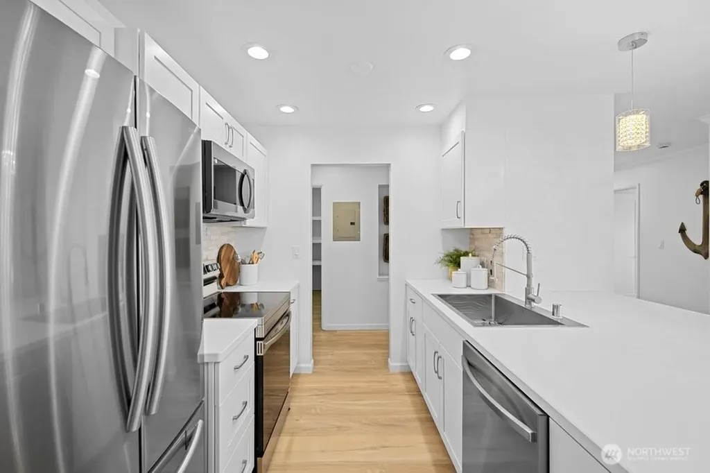 515 Lake Street S Kirkland WA 98033