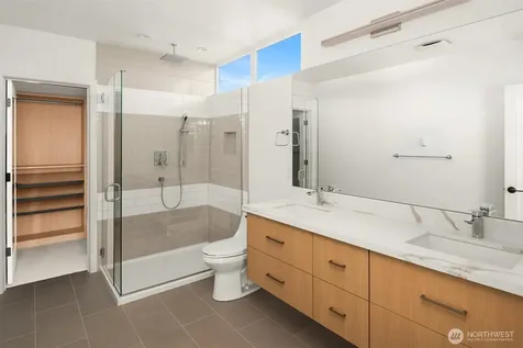 632 N 92nd Street Seattle WA 98103