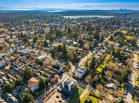 632 N 92nd Street Seattle WA 98103