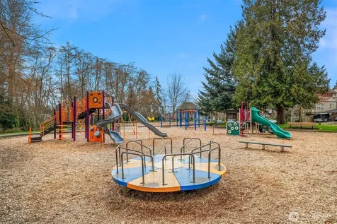632 N 92nd Street Seattle WA 98103