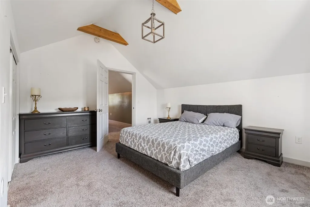 1102 Tecumseh Street Aberdeen WA 98520