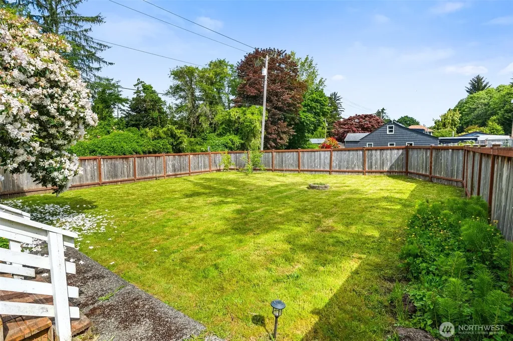 1102 Tecumseh Street Aberdeen WA 98520