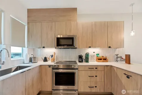 3406 15th Avenue W Seattle WA 98119