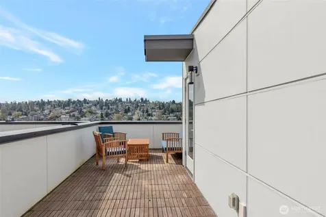 3406 15th Avenue W Seattle WA 98119