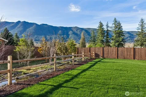 613 SE 12th Place North Bend WA 98045