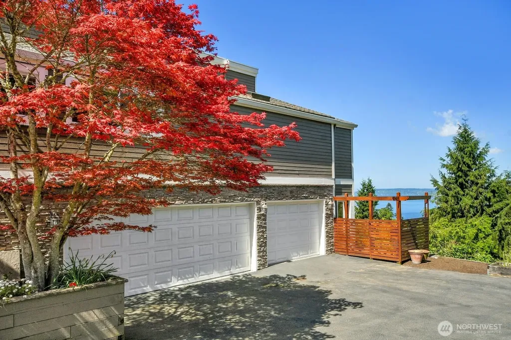7103 156th Street SW Edmonds WA 98026