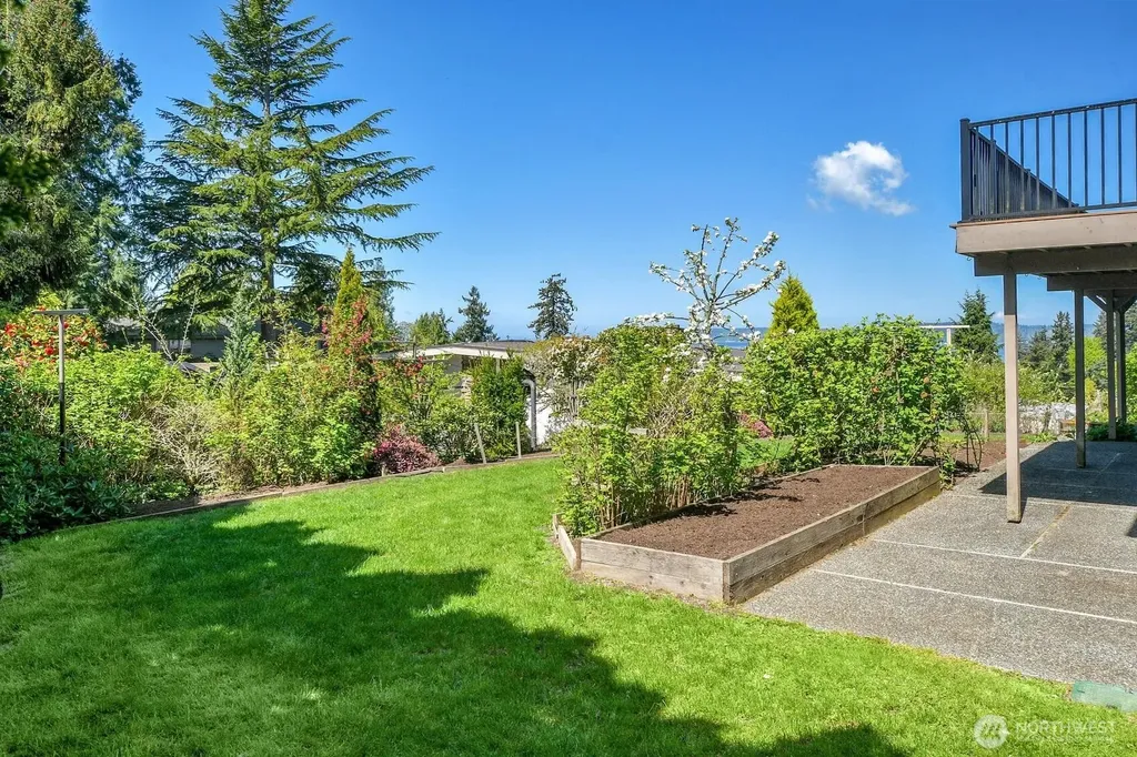 7103 156th Street SW Edmonds WA 98026