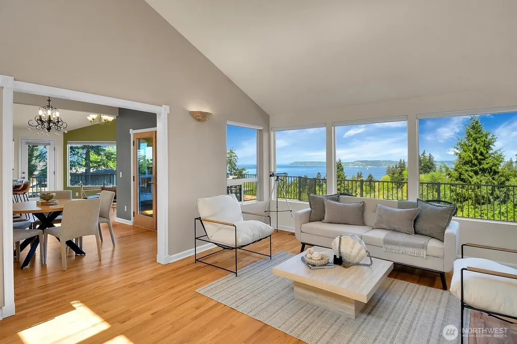 7103 156th Street SW Edmonds WA 98026