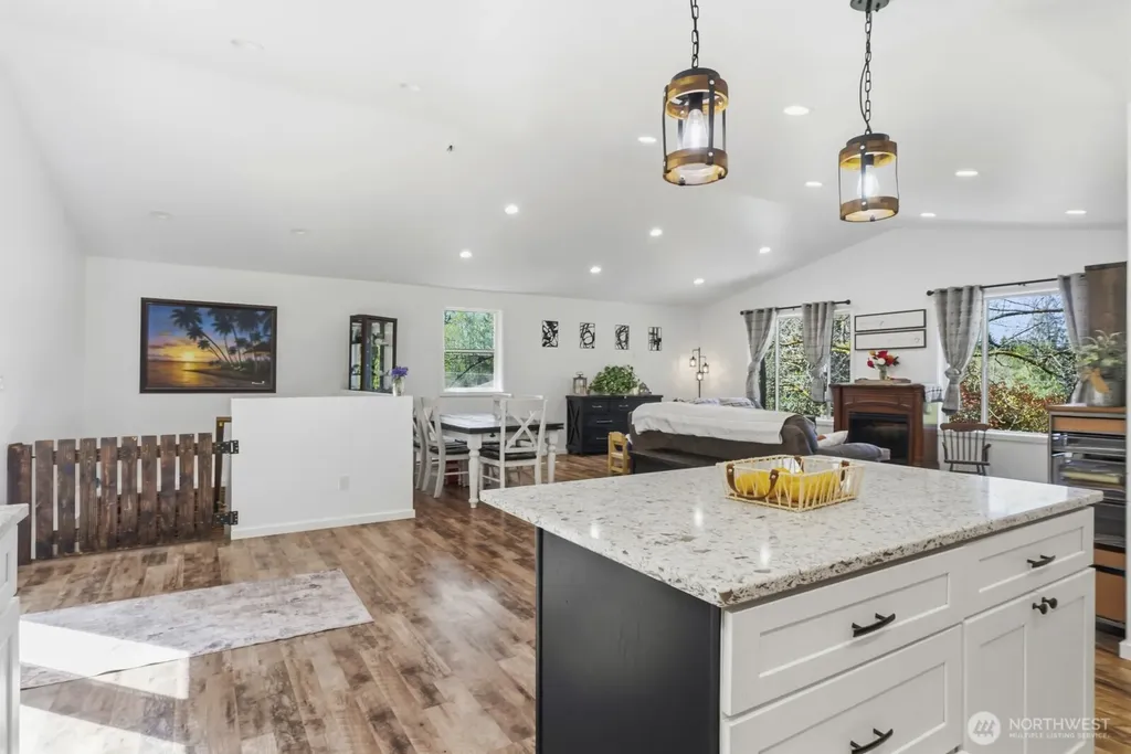 690 N Summit Mccleary WA 98557