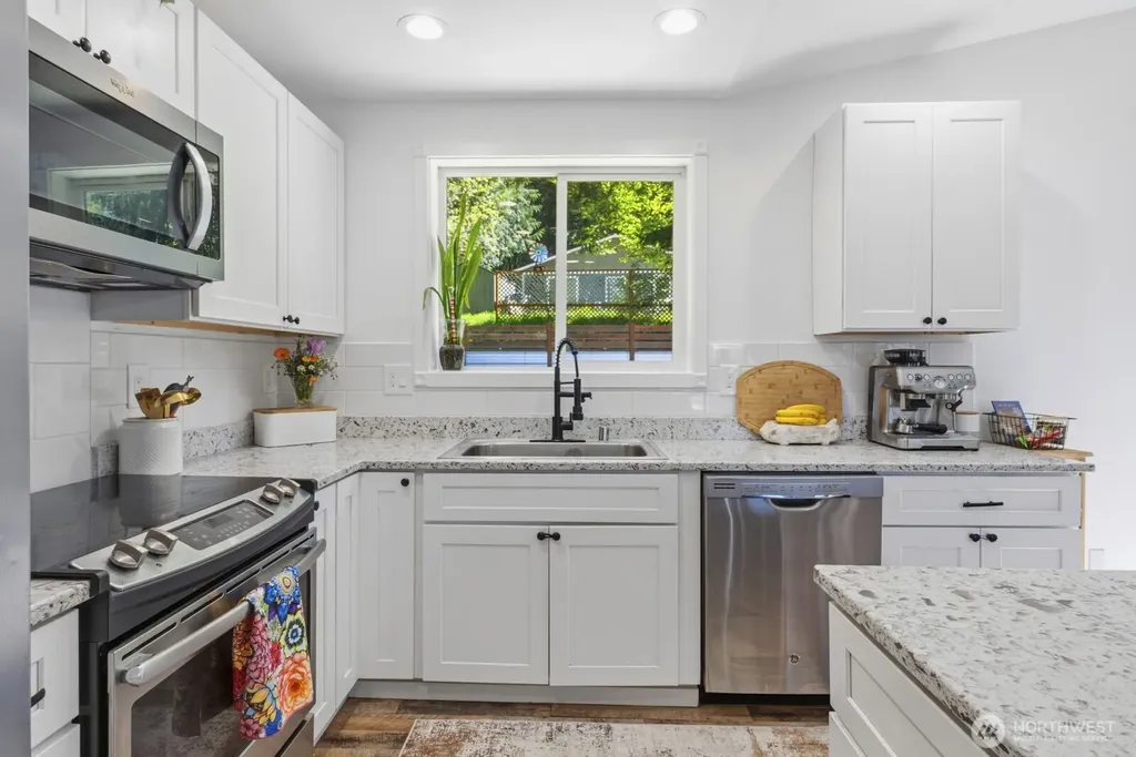 690 N Summit Mccleary WA 98557