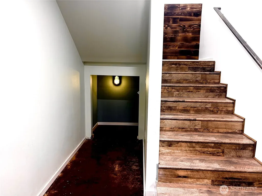 690 N Summit Mccleary WA 98557