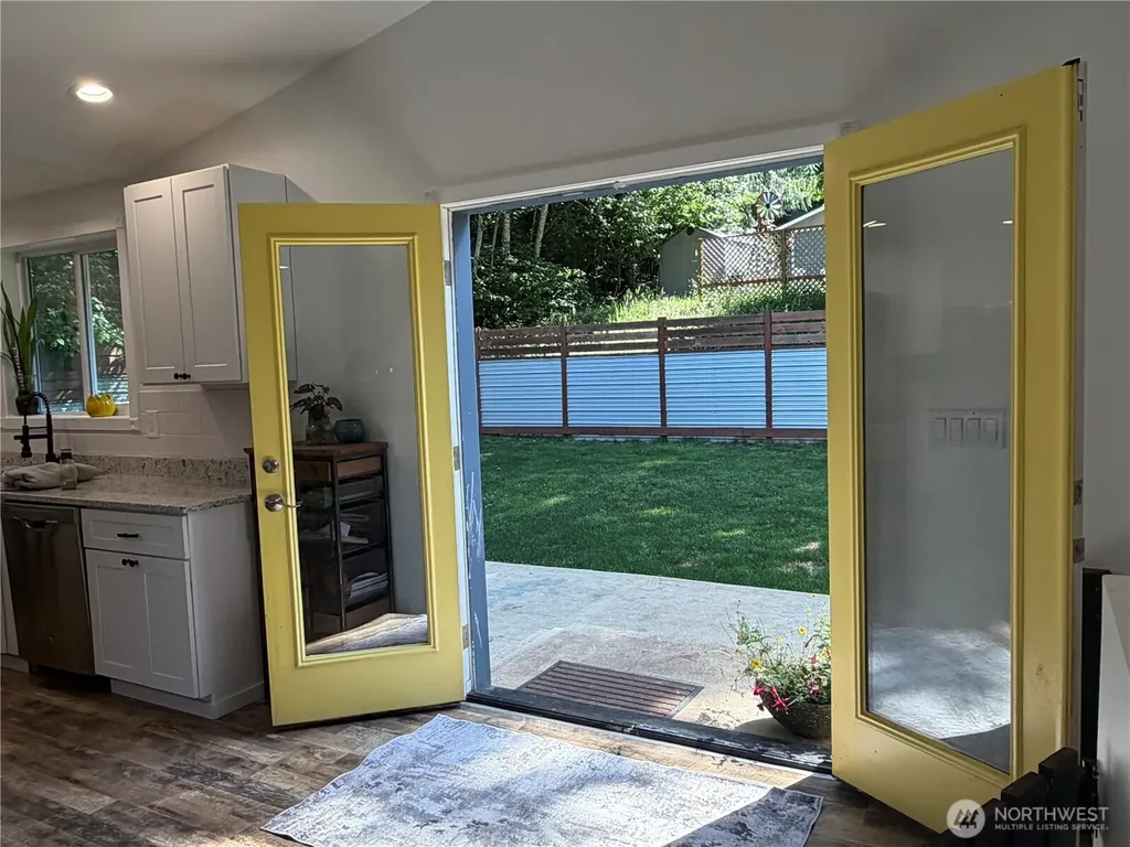 690 N Summit Mccleary WA 98557