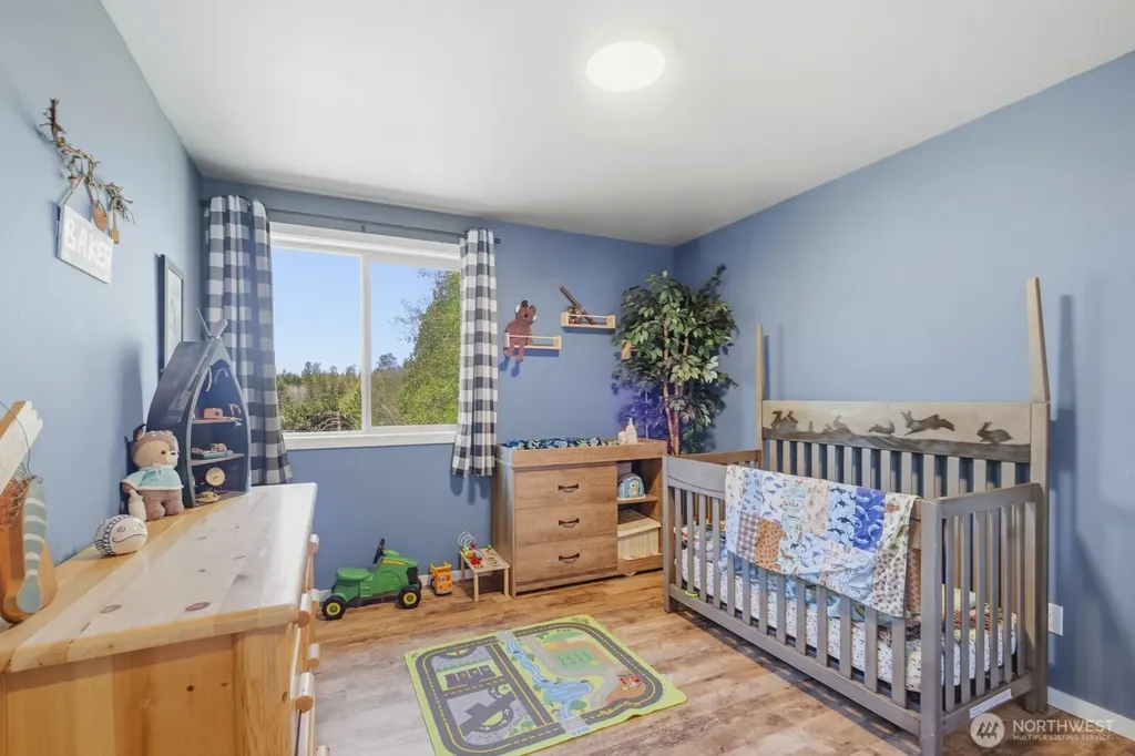 690 N Summit Mccleary WA 98557