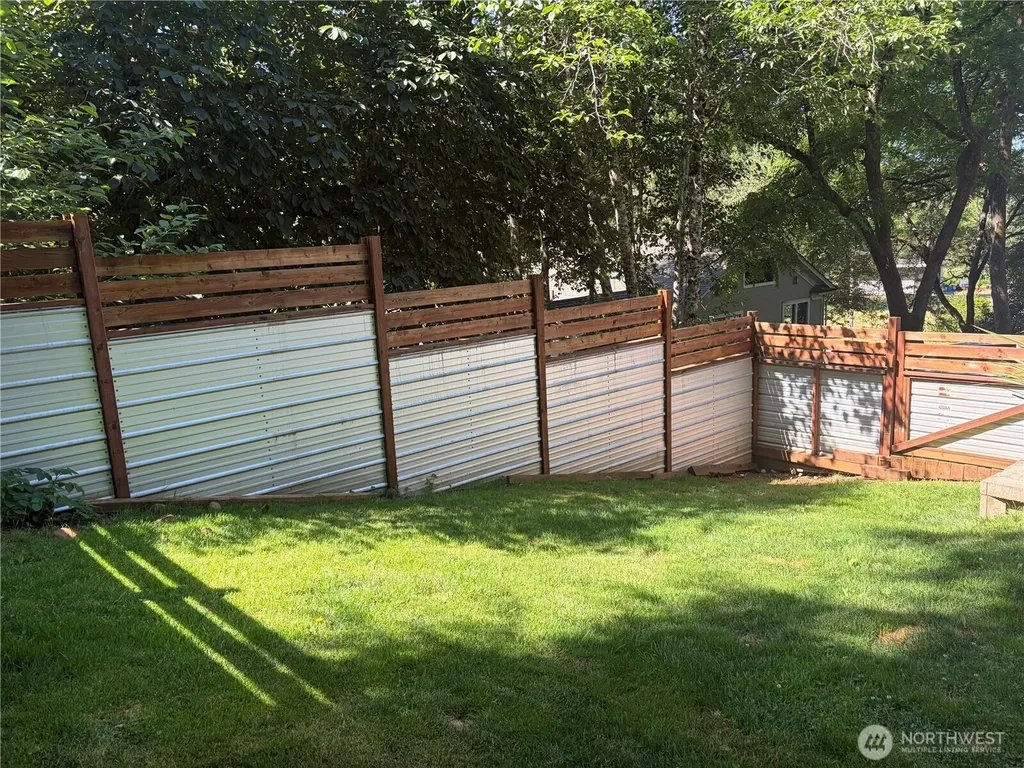 690 N Summit Mccleary WA 98557