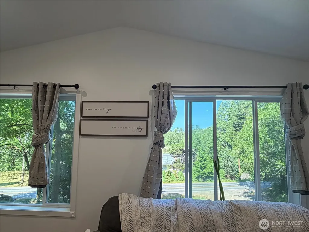 690 N Summit Mccleary WA 98557