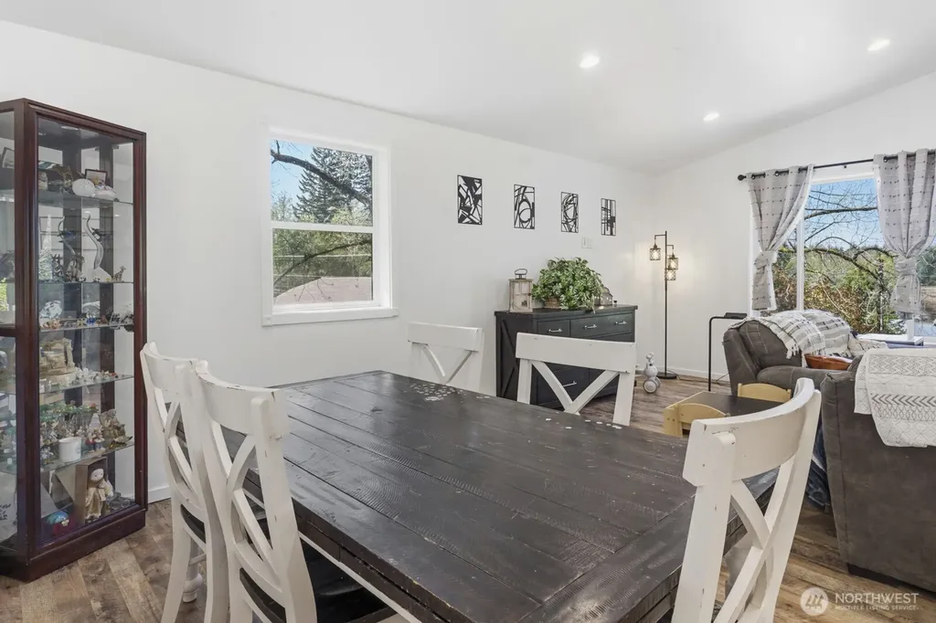 690 N Summit Mccleary WA 98557