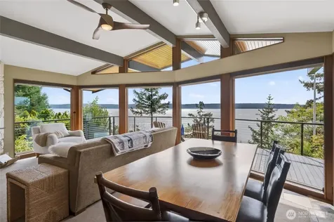 838 Sundown Lane Camano Island WA 98282