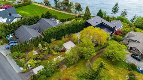 838 Sundown Lane Camano Island WA 98282