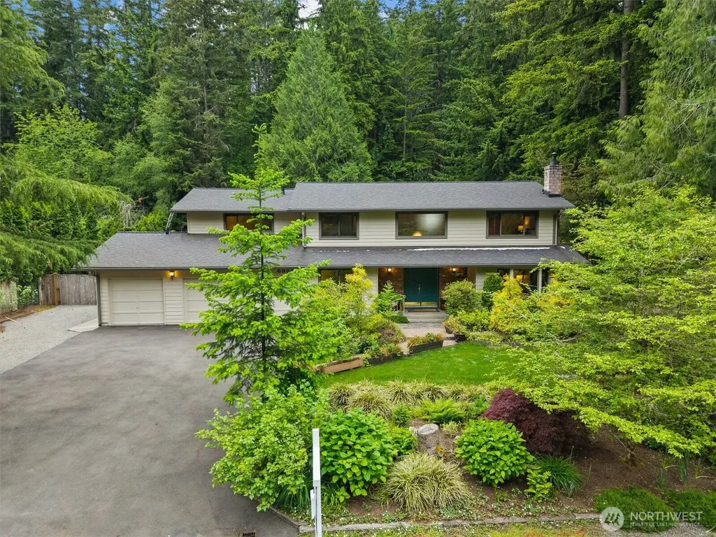 6923 237th Avenue NE Redmond WA 98053