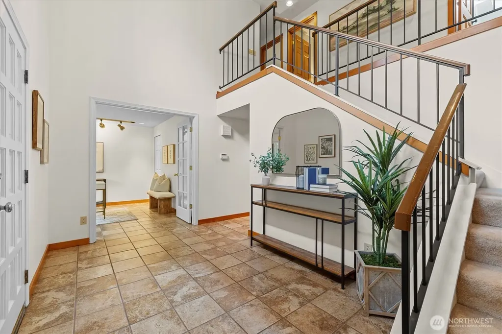 6923 237th Avenue NE Redmond WA 98053