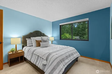 6923 237th Avenue NE Redmond WA 98053