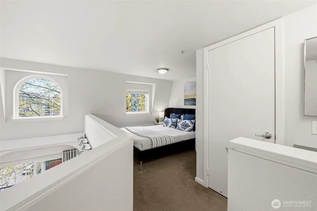 425 Vine Street Seattle WA 98121