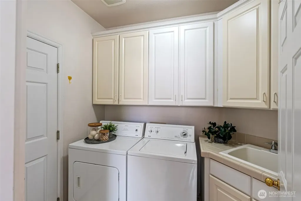 3012 N Narrows Drive Tacoma WA 98407