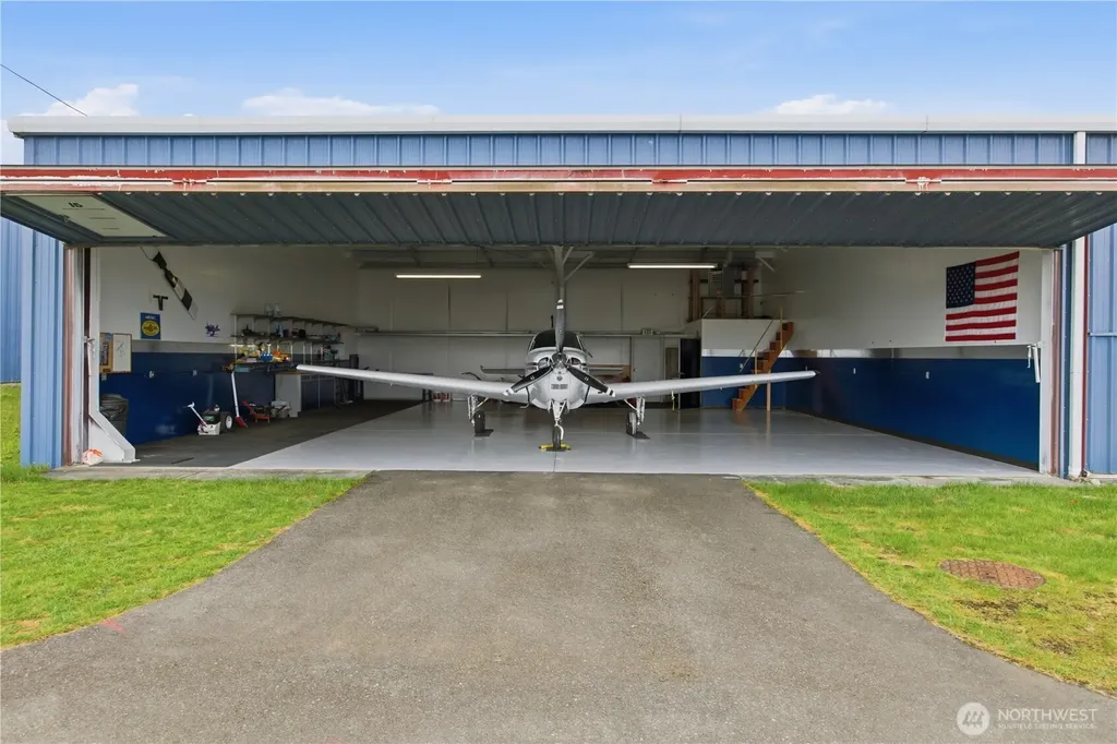 16608 103rd Avenue Ct E Puyallup WA 98374