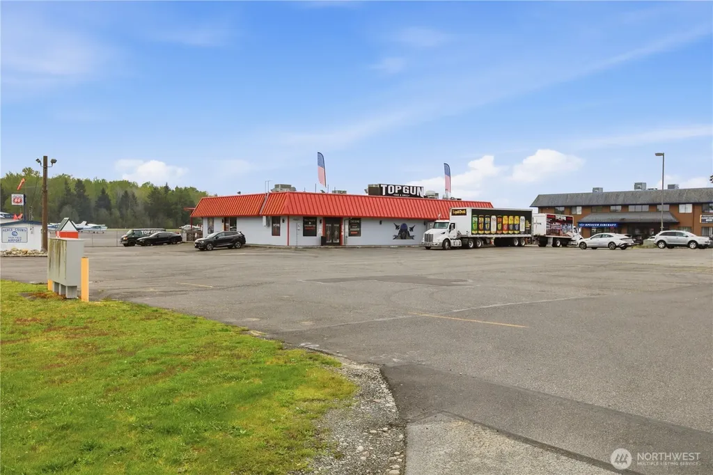 16608 103rd Avenue Ct E Puyallup WA 98374