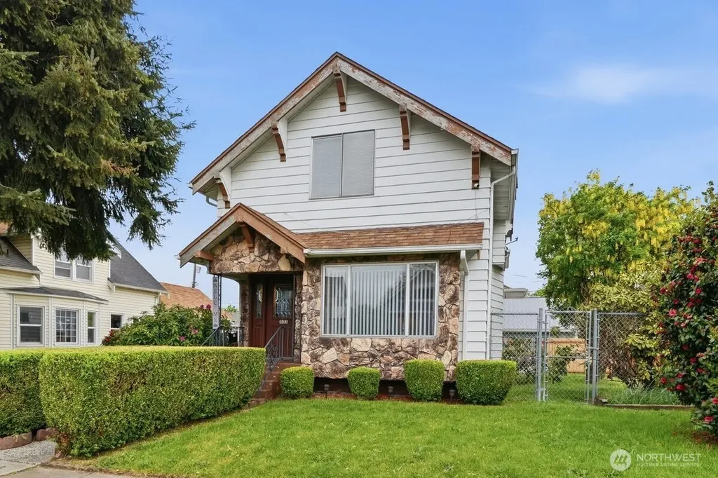 1623 S M Street Tacoma WA 98405