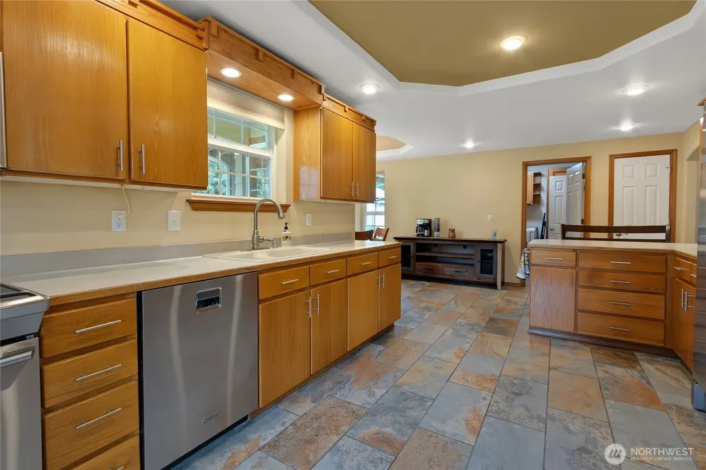 9820 344th Street S Roy WA 98580