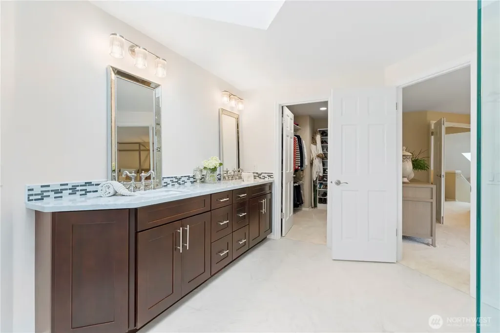 3122 235th Avenue SE Sammamish WA 98075
