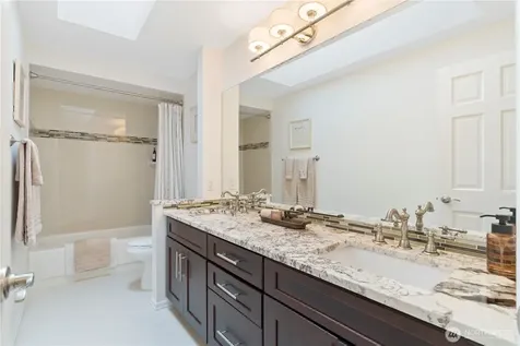 3122 235th Avenue SE Sammamish WA 98075