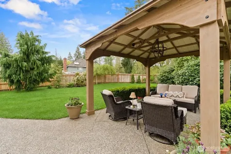 3122 235th Avenue SE Sammamish WA 98075