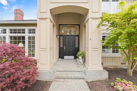3122 235th Avenue SE Sammamish WA 98075