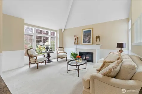 3122 235th Avenue SE Sammamish WA 98075