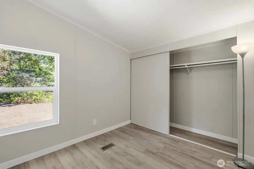 2151 W Cloquallum Road Shelton WA 98584