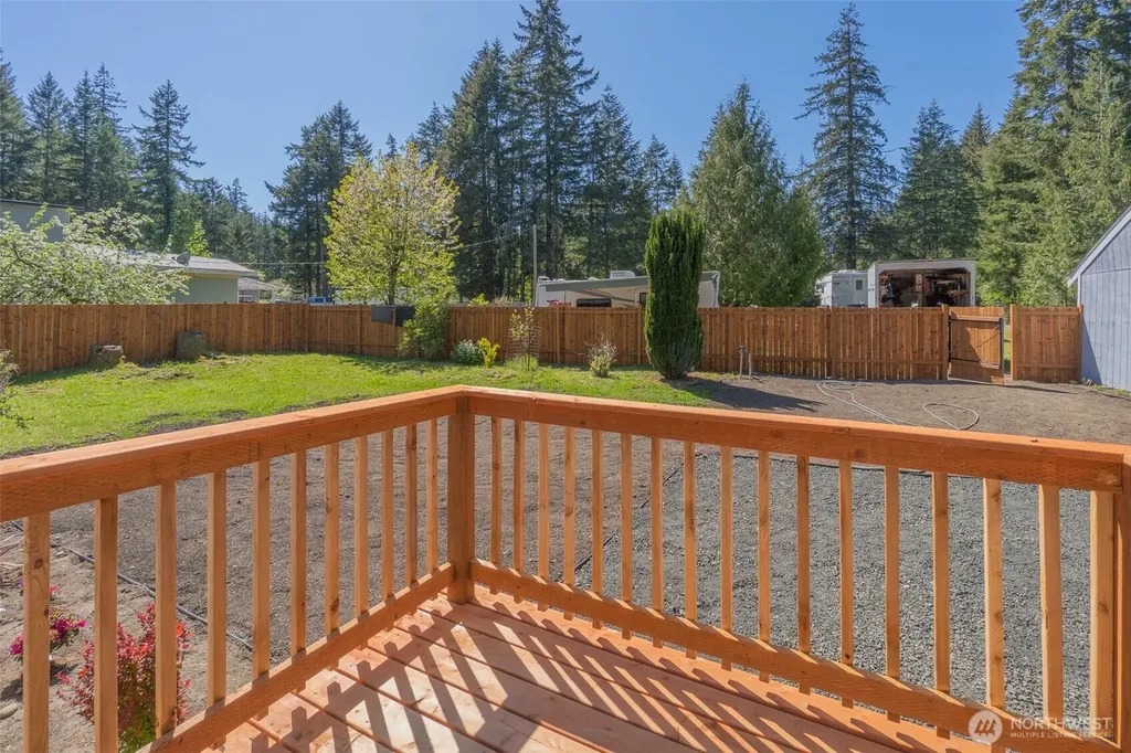 2151 W Cloquallum Road Shelton WA 98584