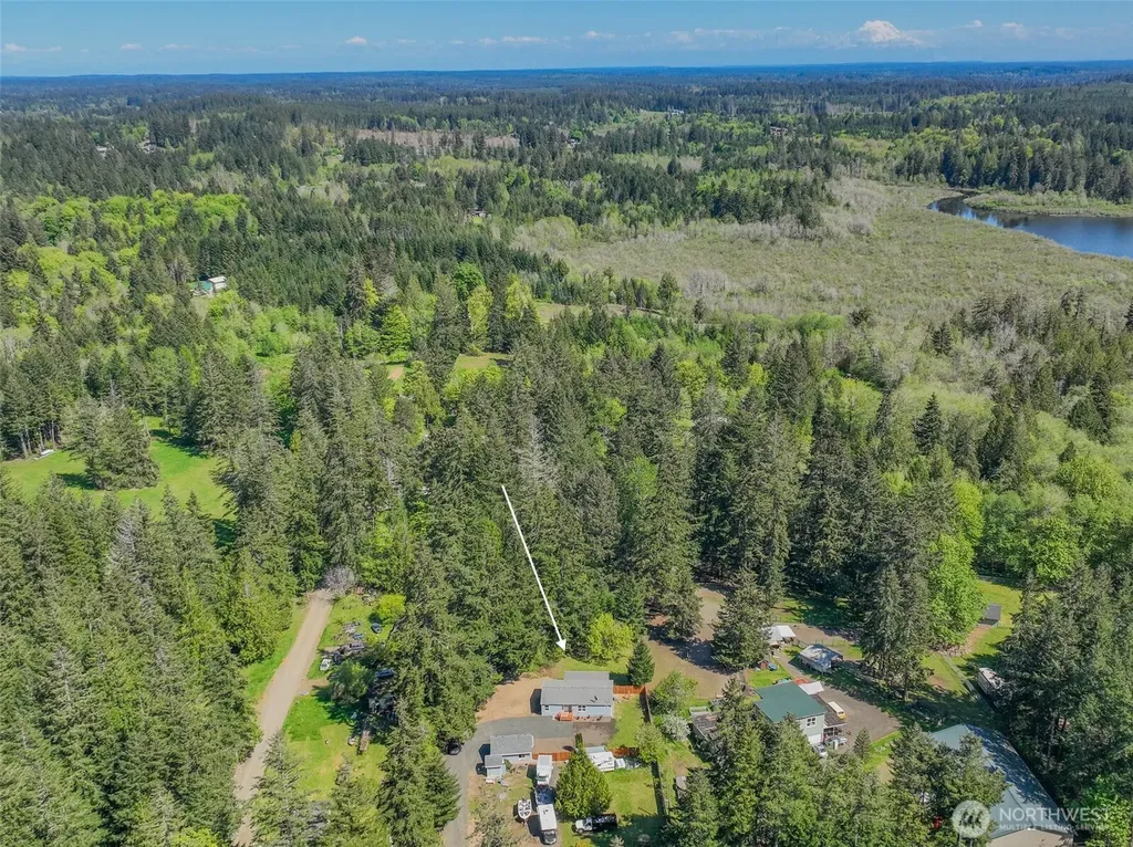 2151 W Cloquallum Road Shelton WA 98584