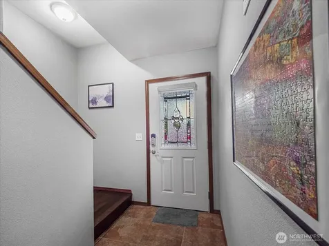 1011 94th Drive NE Lake Stevens WA 98258