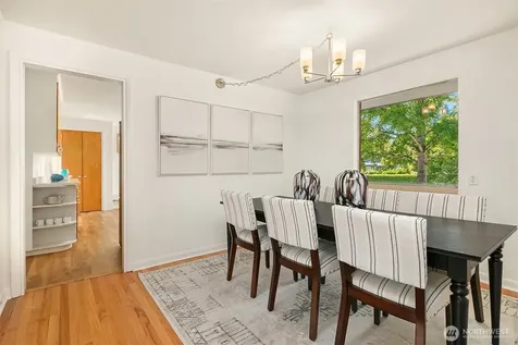7348 55th Avenue NE Seattle WA 98115