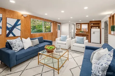 7348 55th Avenue NE Seattle WA 98115