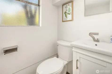 7348 55th Avenue NE Seattle WA 98115