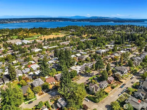 7348 55th Avenue NE Seattle WA 98115